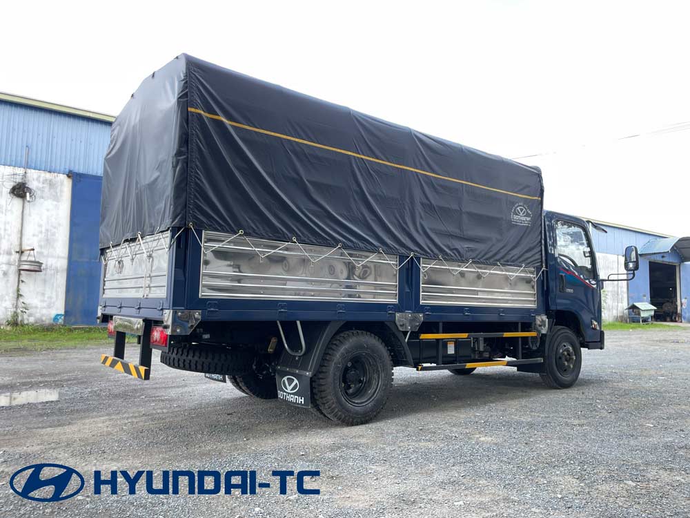 Giá xe tải 5 tấn IZ500 Đô Thành thùng mui bạt đời 204